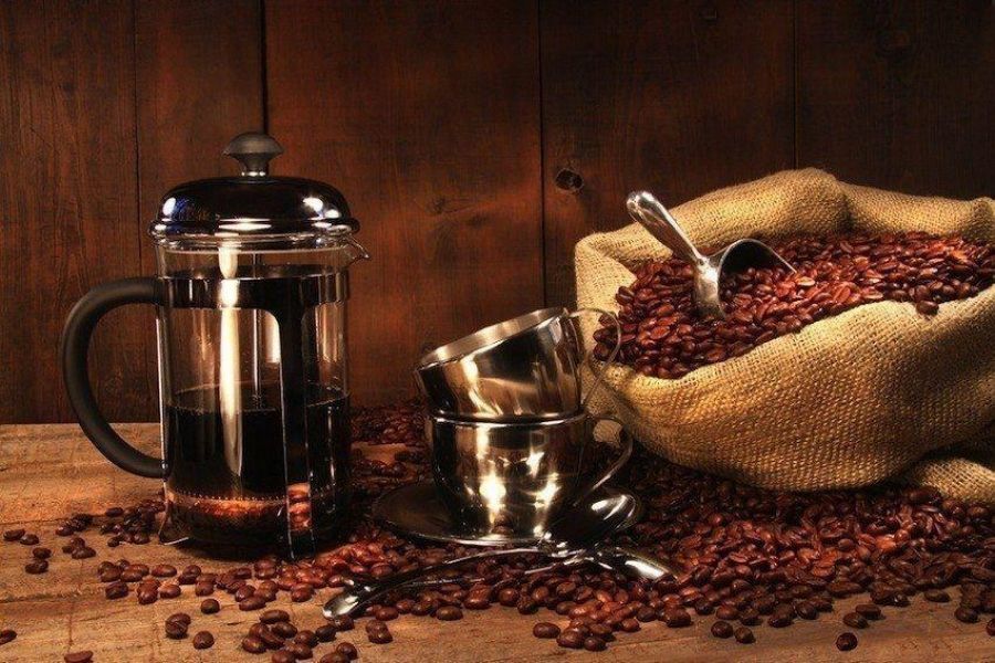 طرز تهیه حرفه‌ای قهوه دَمی یا فرانسه
